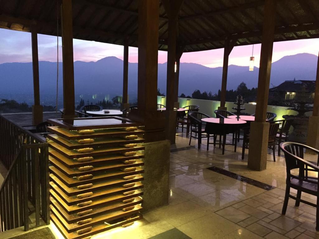 Villa Eaden Пунсак Екстериор снимка