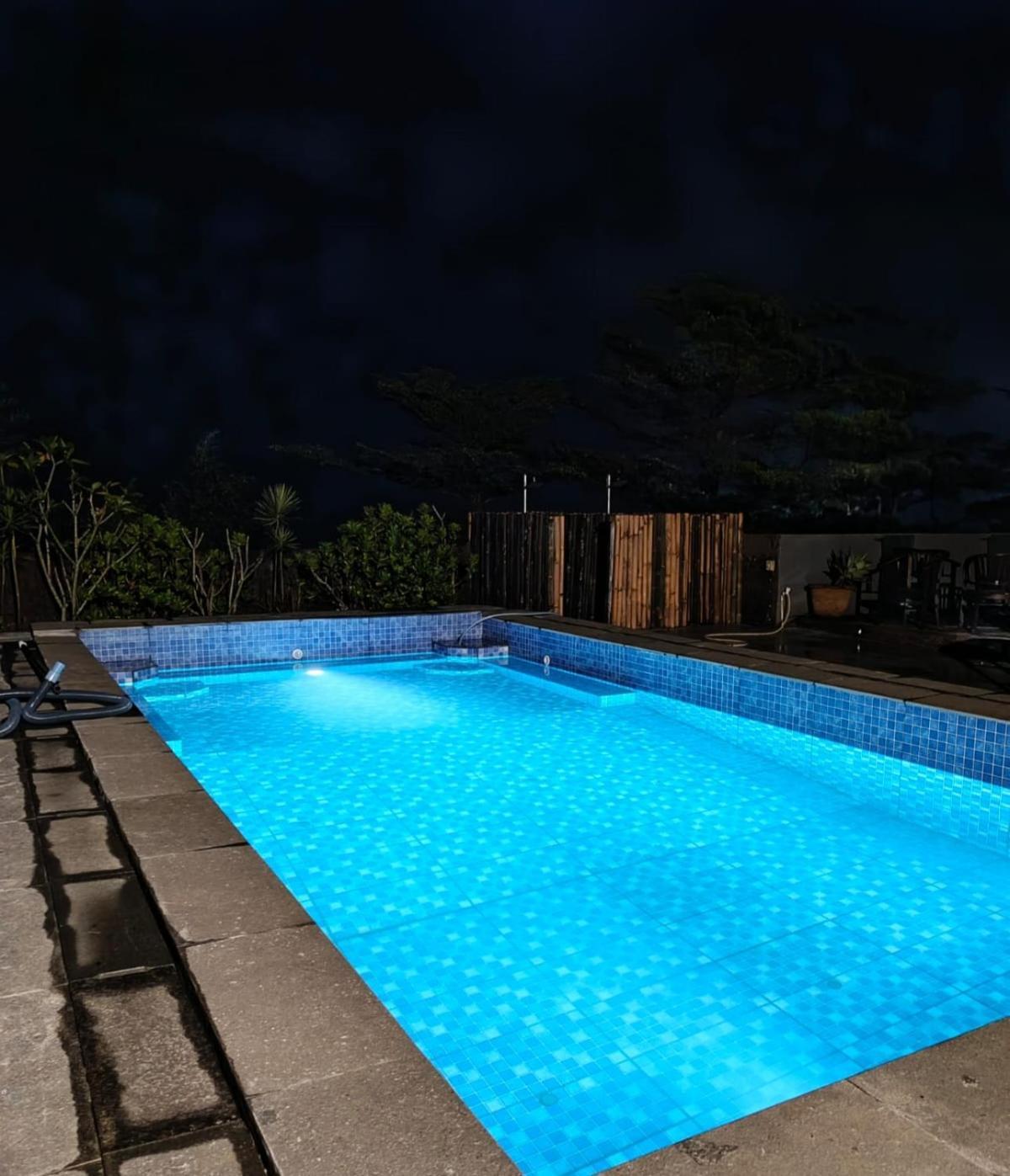 Villa Eaden Пунсак Екстериор снимка